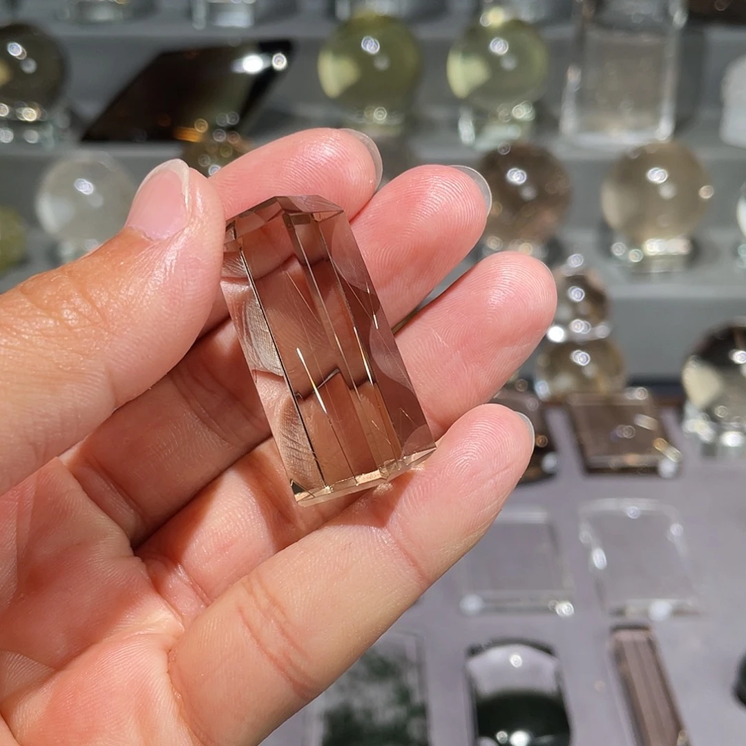 水晶水晶摆件未镶嵌白**欢