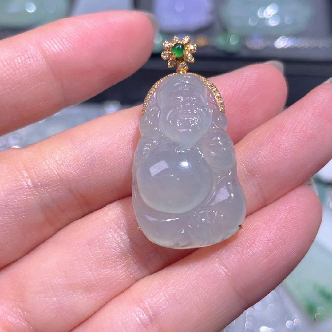 颈饰18K金镶嵌翡翠翡翠