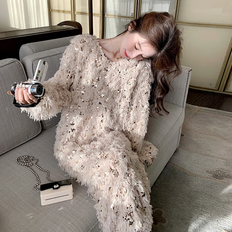 韩版设计感时尚亮片长袖连衣裙女2025春季新款气质显瘦过膝长裙