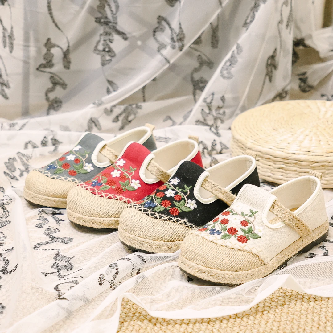 春秋新款女生绣花布鞋平底浅口单鞋民族风亚麻学生布鞋百搭休闲