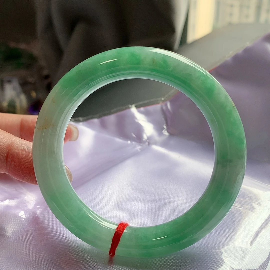 【闪购商品】未镶嵌手镯翡翠56