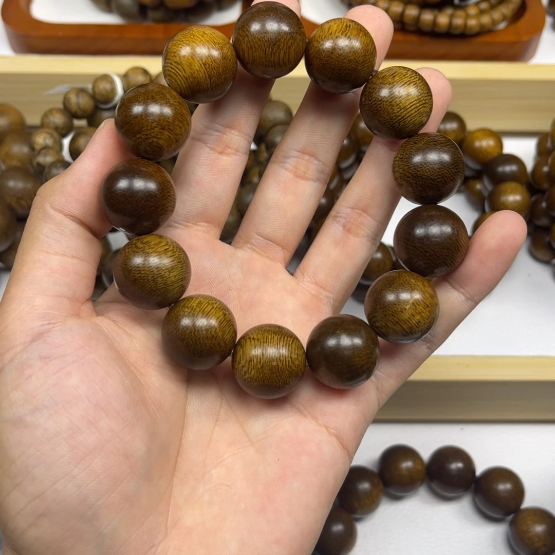 未***沉香手串越南芽庄黄棋楠1.8