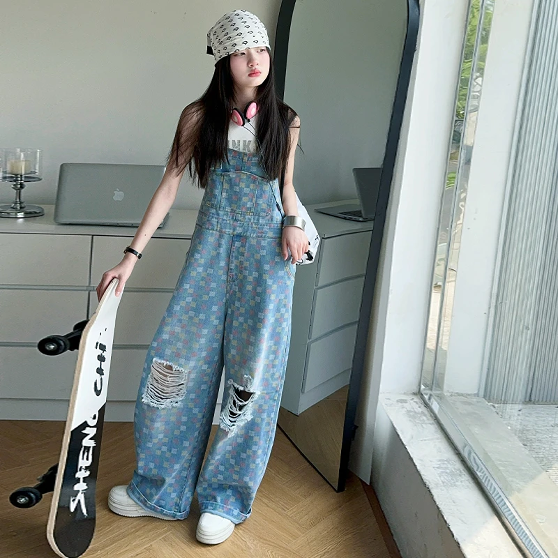 女童套装薄款复古宽松棋盘格破洞牛仔背带裤百搭显瘦背心2025夏新