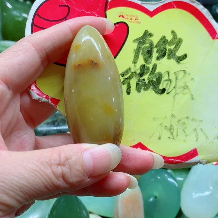 蛇纹石玉未镶嵌手把件