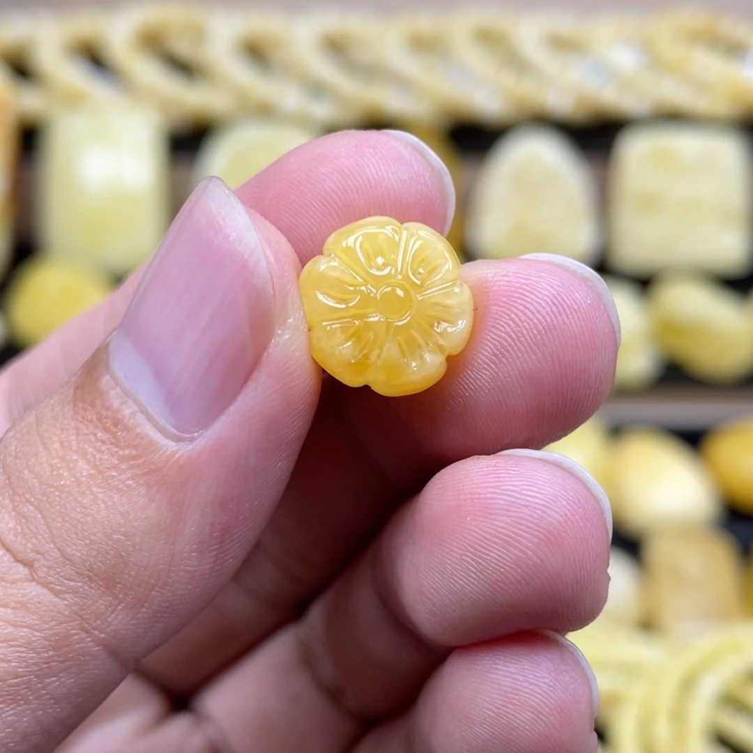 琥珀未镶嵌裸石琥珀蜜蜡