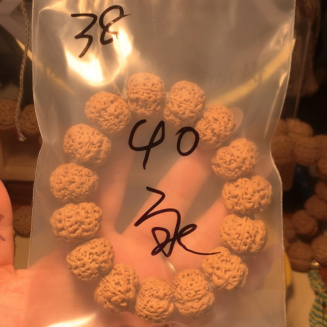 金刚菩提吊坠永*石38。