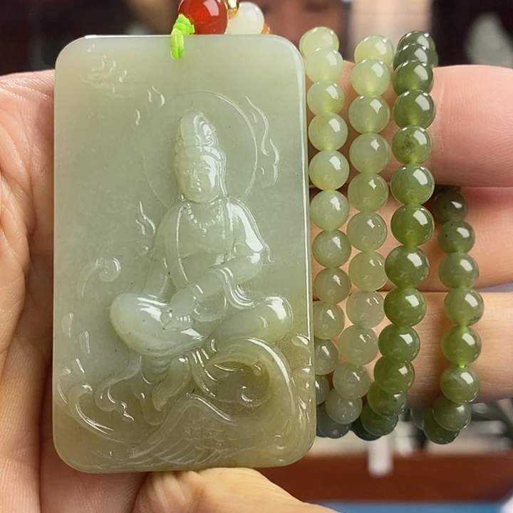 和田玉未镶嵌颈饰