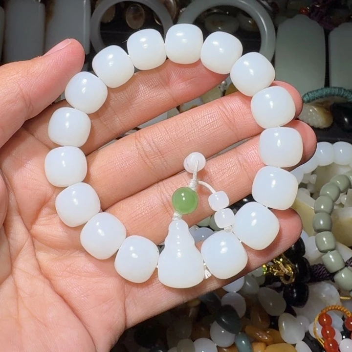 和田玉未镶嵌手链