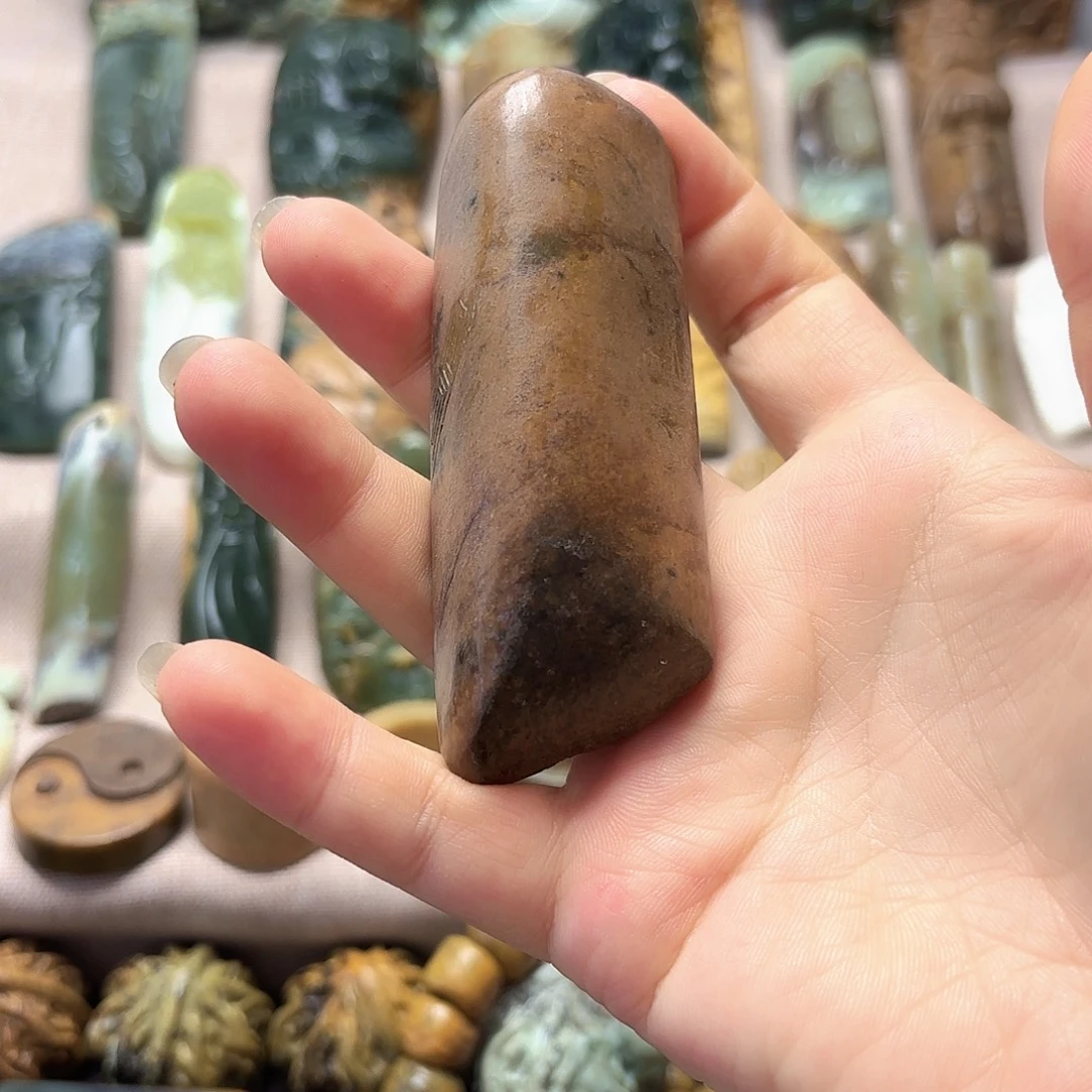 岫岩河磨玉（透闪石质玉）未镶嵌挂件