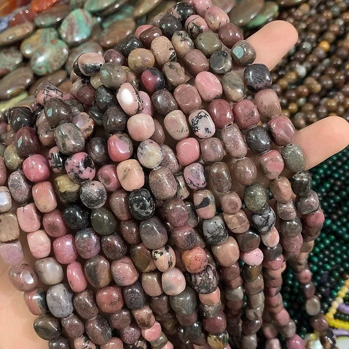 一条8mm左右粉蔷薇随行方糖珠