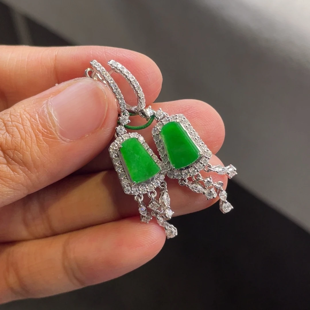 翡翠18K金镶嵌耳饰无事牌耳饰【万内放漏买断价8550】