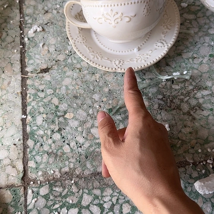 瓷片默认瑕疵商品花溪杯碟