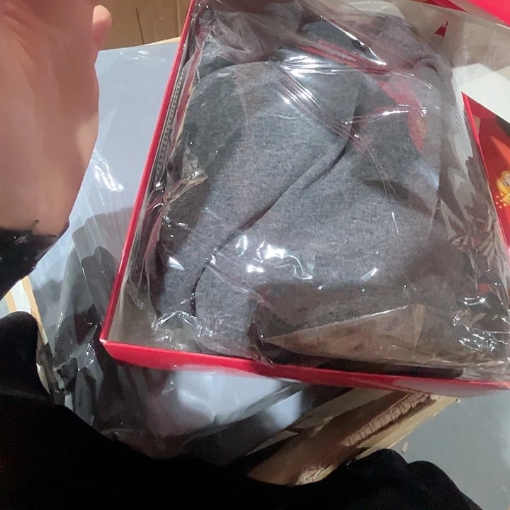 品牌秋衣秋裤加绒 185礼盒款。