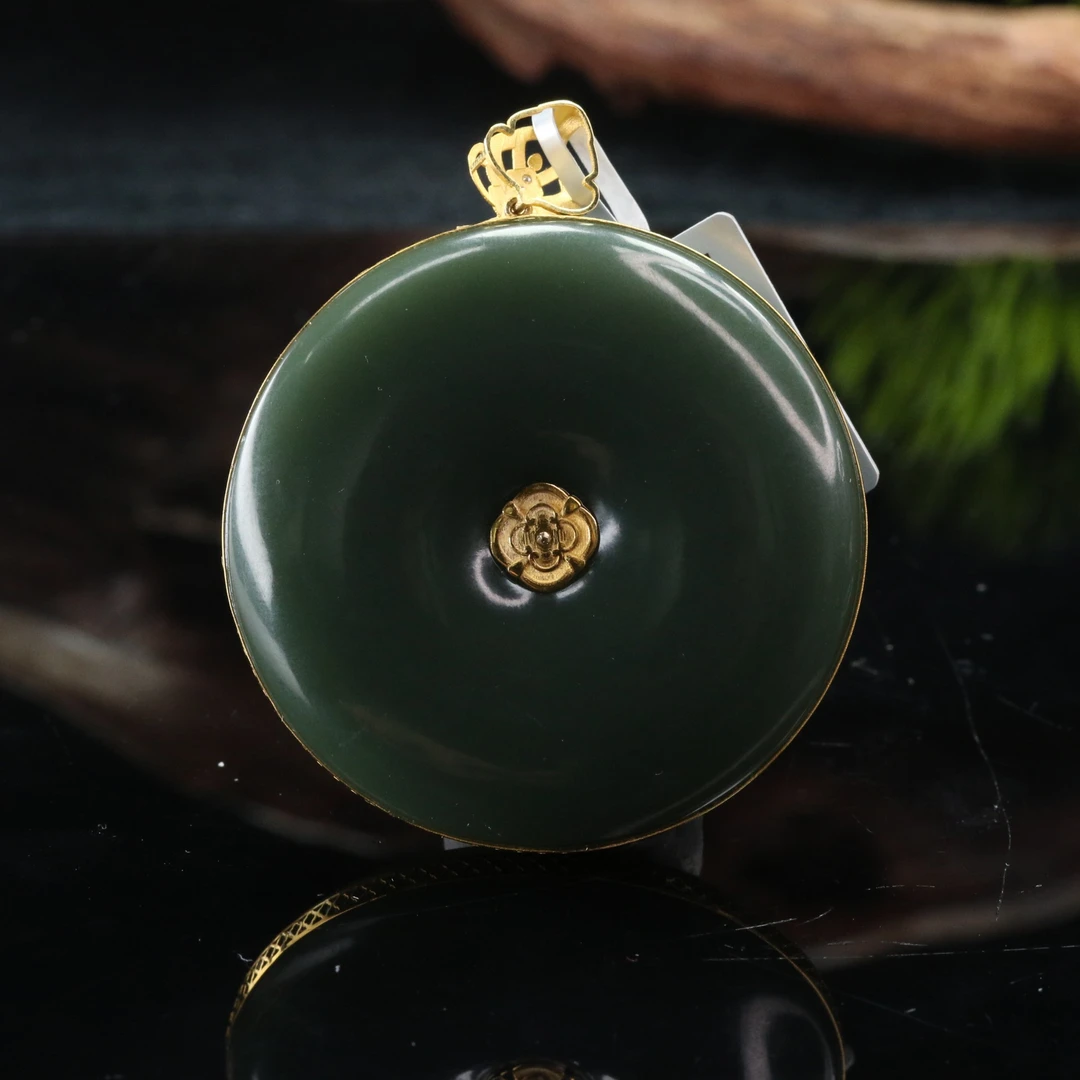 22和田玉18K鸭蛋青平安扣/400236北京中保拍卖