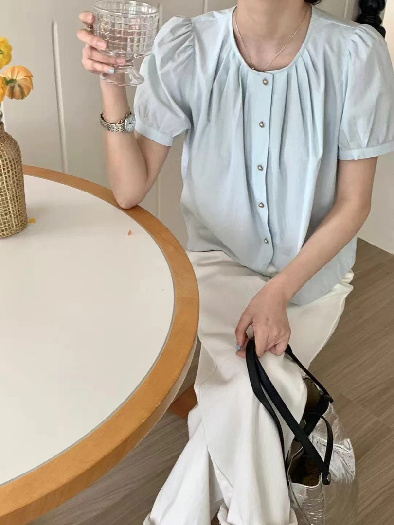 【罗罗严选】2538圆领扣子弧形边设计衬衣
