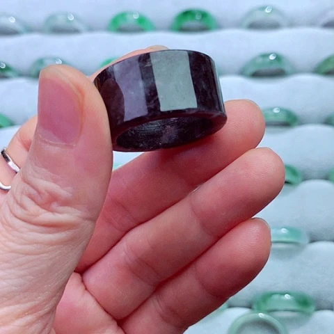 翡翠戒指未镶嵌天然翡翠