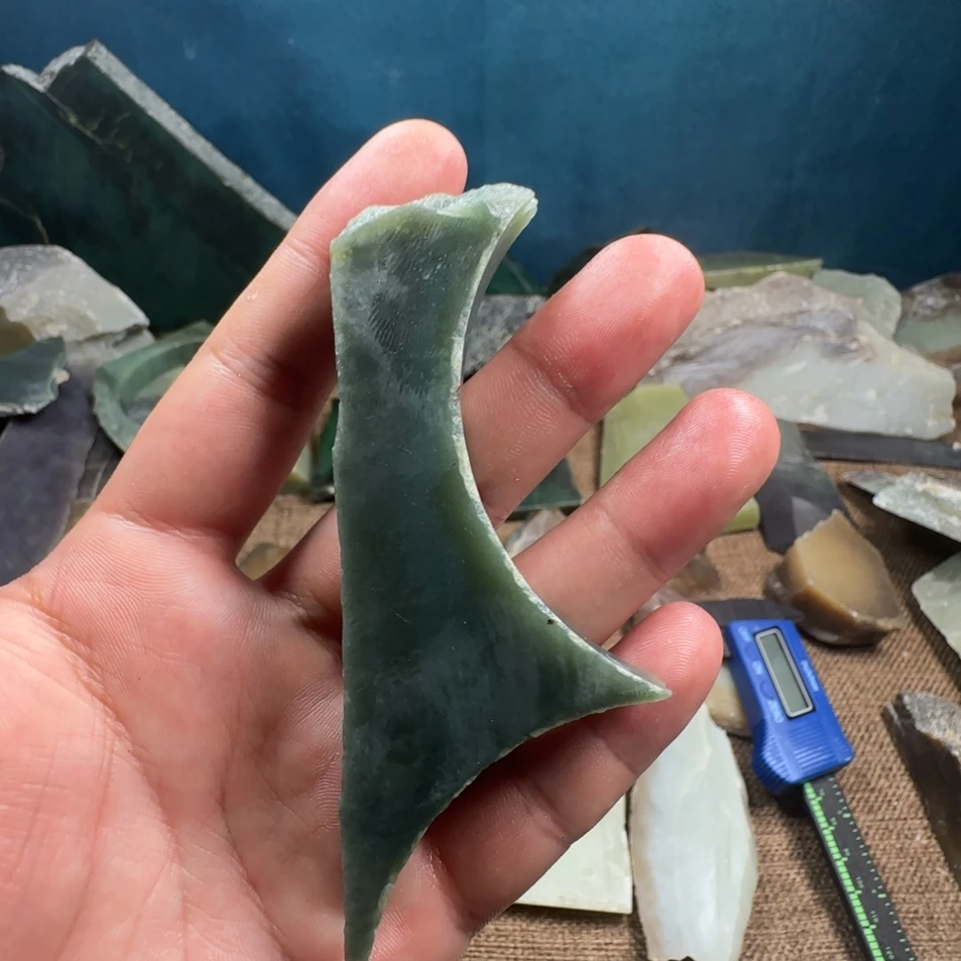 未镶嵌和田玉（糖玉）珠宝奇石