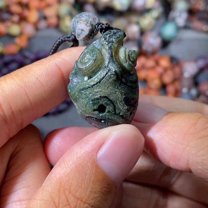 未镶嵌玛瑙/玉髓珠宝奇石