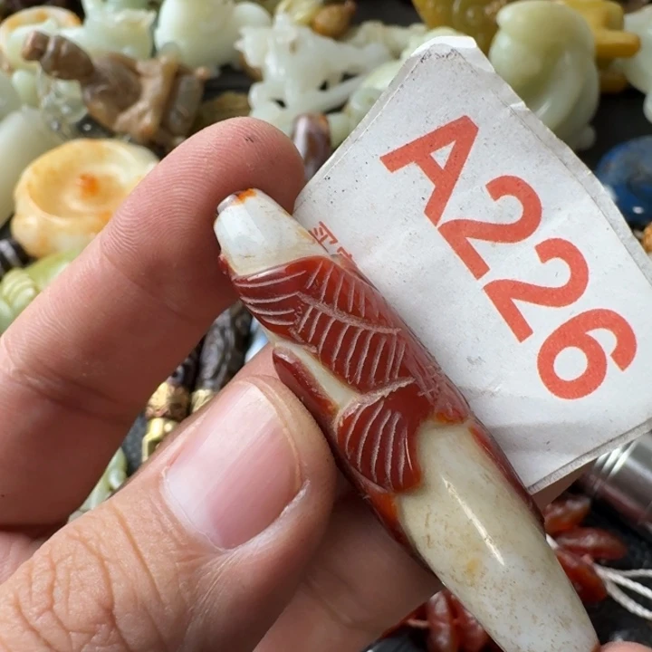 用***0未镶嵌颈饰玛瑙/玉髓