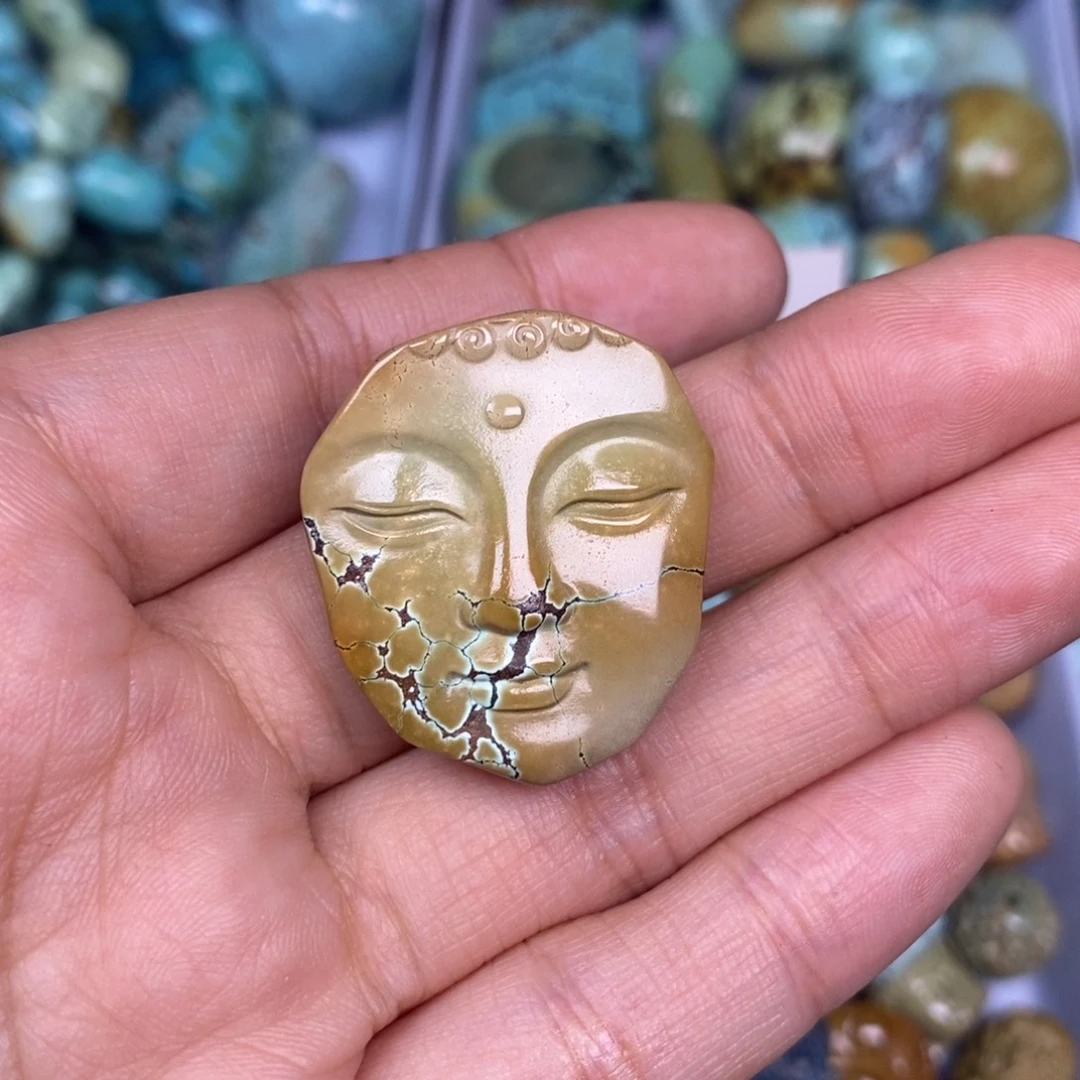 绿松石未镶嵌挂件