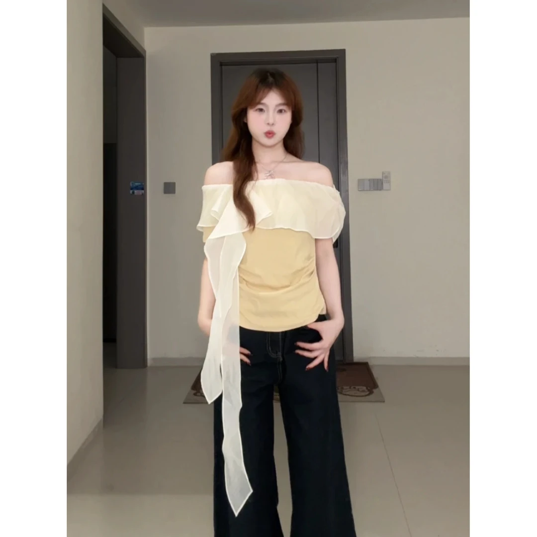 日系蕾丝拼接一字肩短袖t恤女夏轻熟风修身显瘦高级绝美露肩上衣