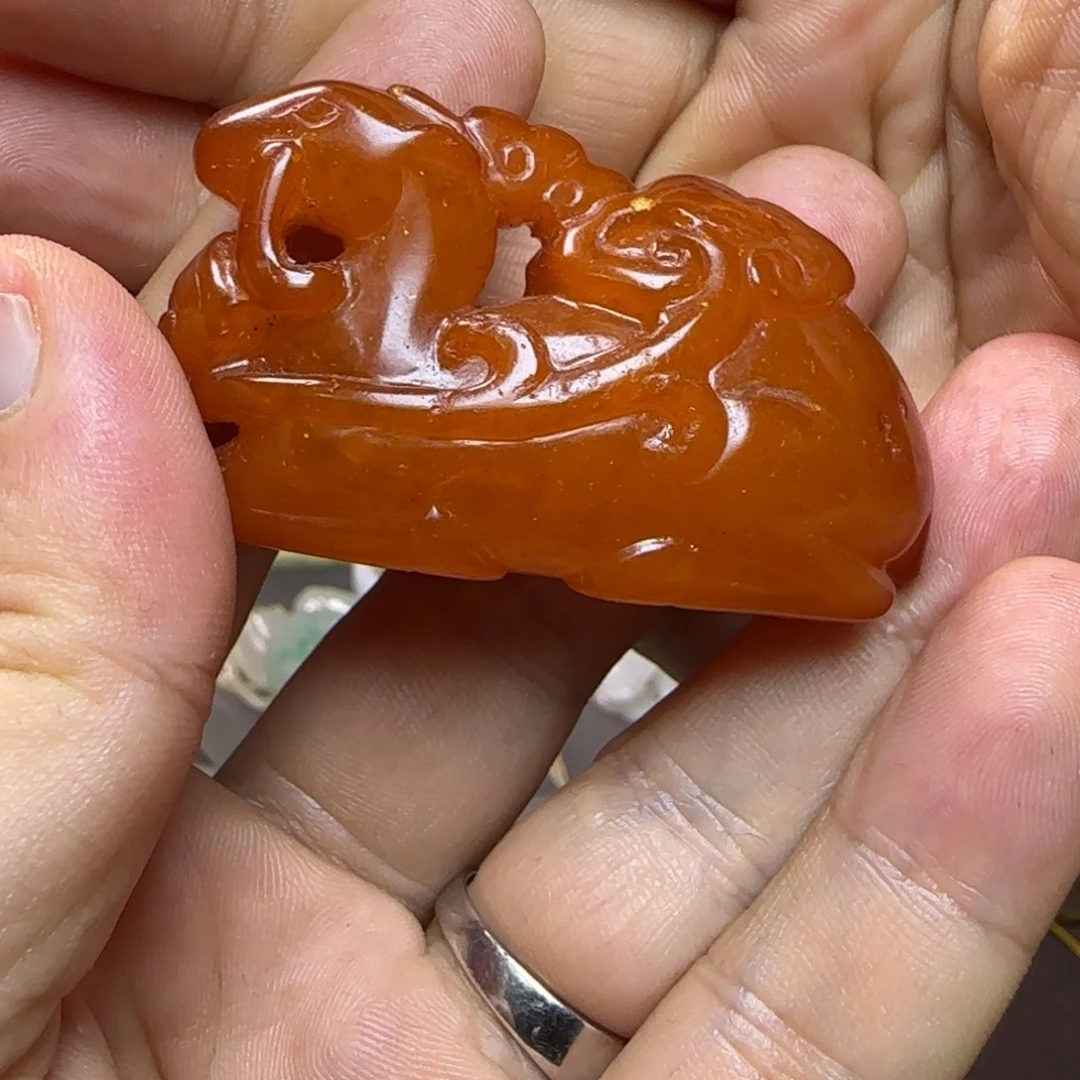 山***樵蜜蜡吊坠(不含链)未镶嵌