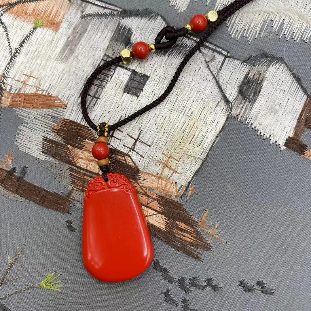 含辰砂工艺品高含量朱砂红砂设计款平安无事牌吊坠爆款送礼