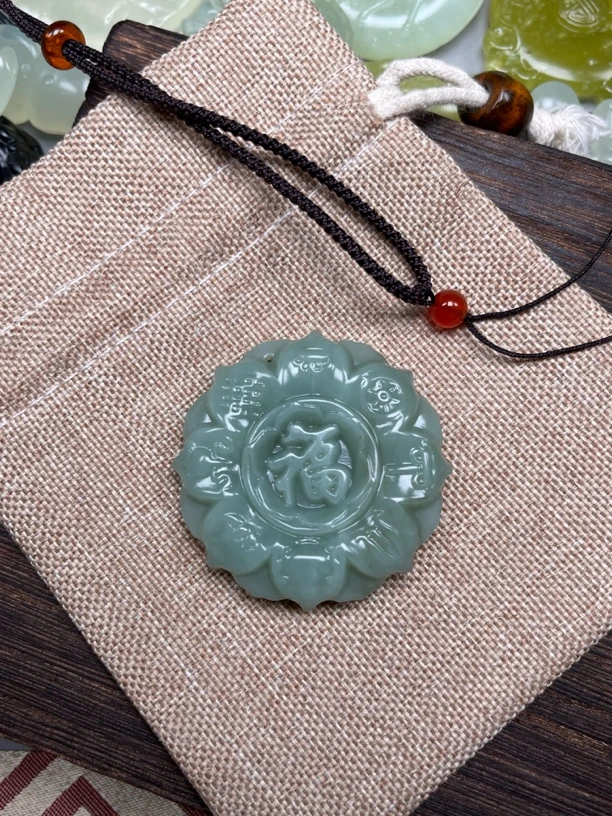 岫玉平安福吊坠 挂件