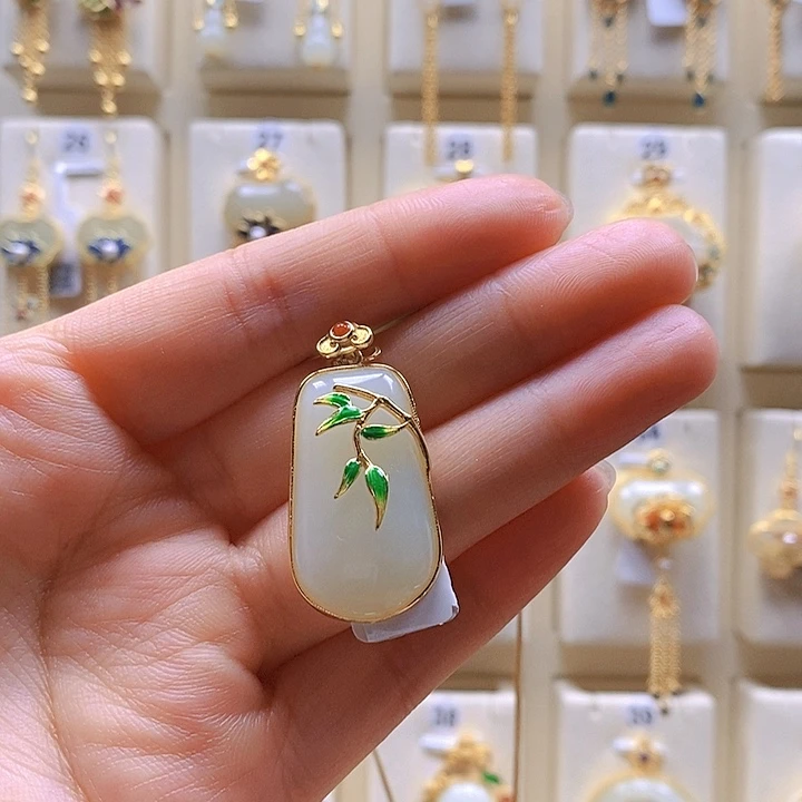 和田玉颈饰银S925镶嵌