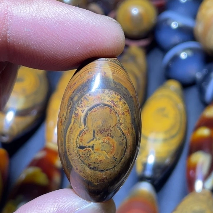 未镶嵌颈饰玛瑙/玉髓