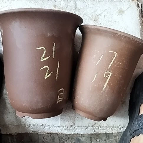 金钟套盆一大一小花泥