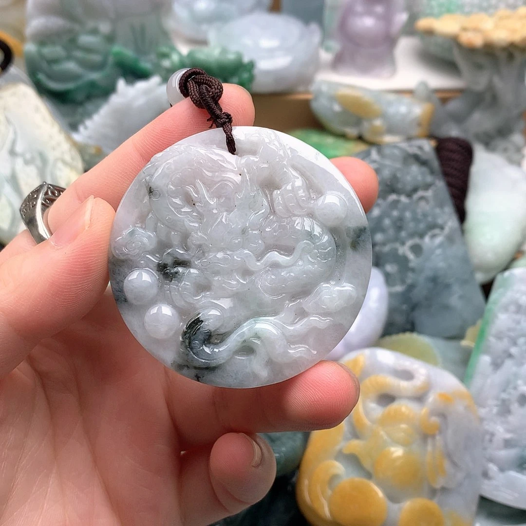吊坠(不含链)未镶嵌翡翠
