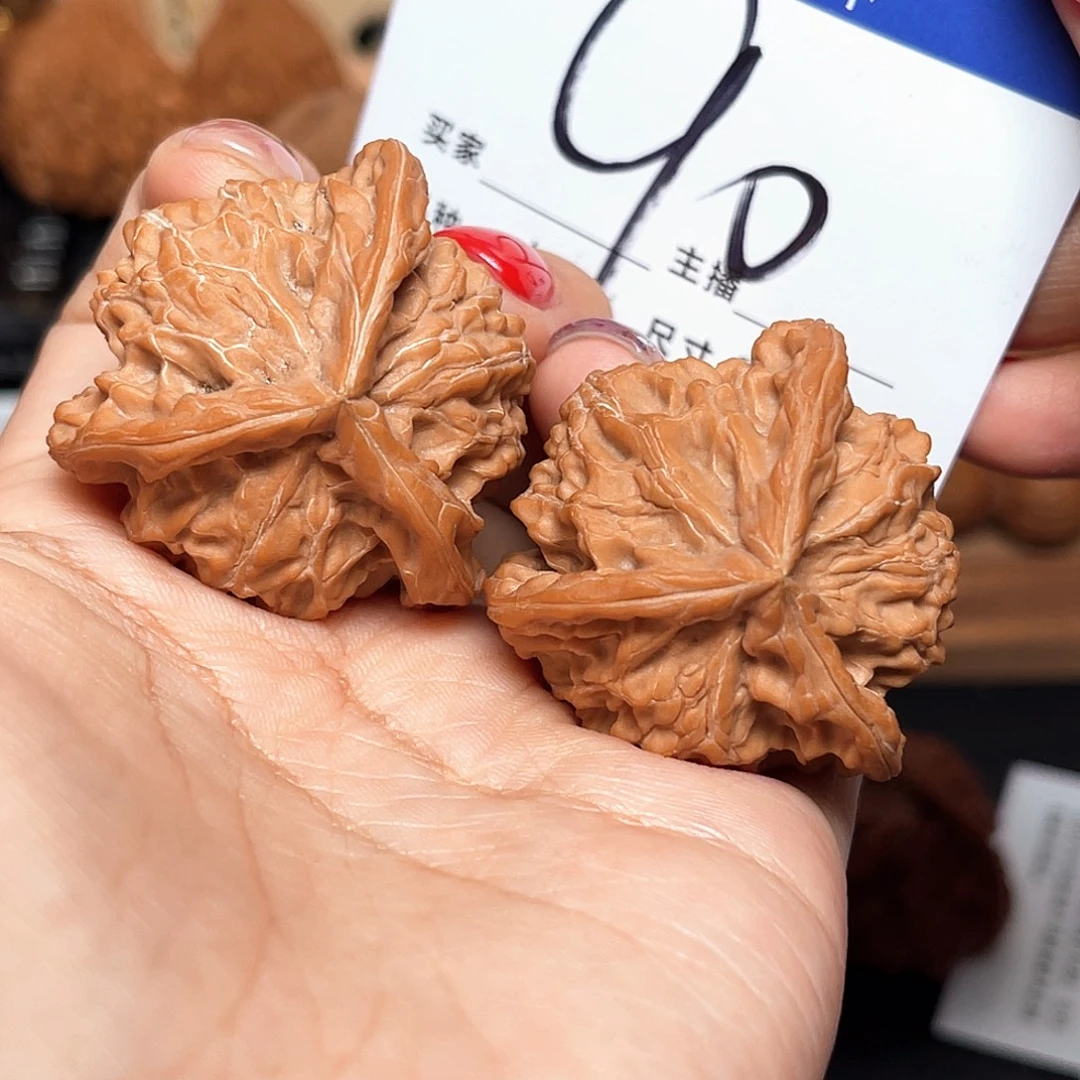 吊坠桃核盘山三棱39+尺寸y
