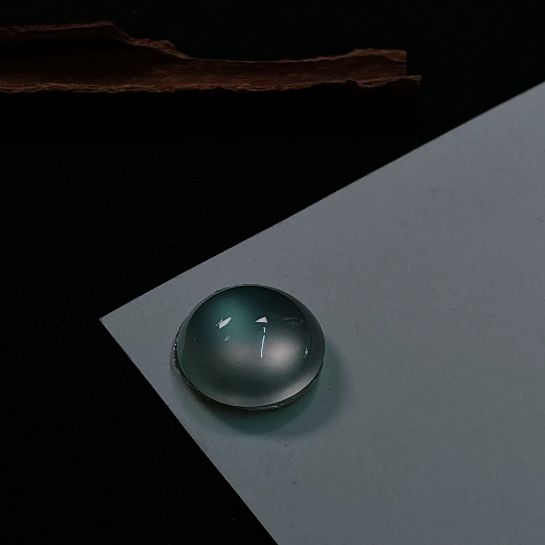 缅甸天然翡翠a货老坑种玻璃种起刚性大圆蛋面底子纯形体好镶嵌美