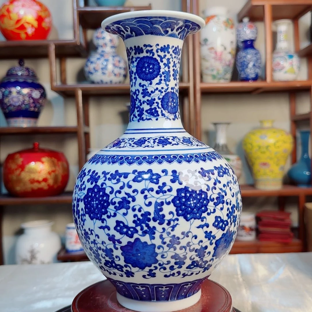 瓶高度约30厘米肚径18厘米