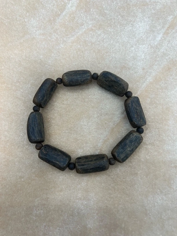 XZY棋楠沉香1.2树心单圈沉水多样性发一