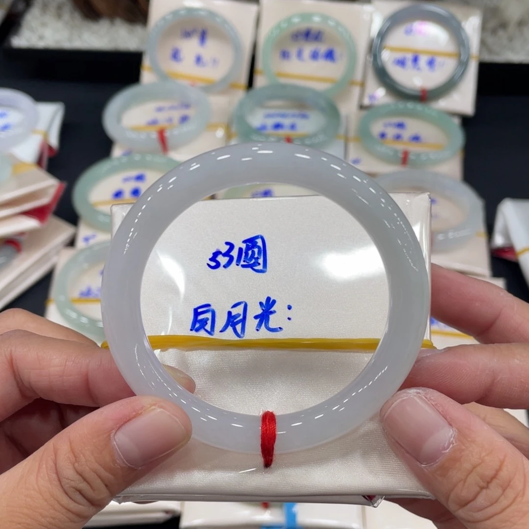 未镶嵌手镯翡翠缅甸翡翠天然翡翠