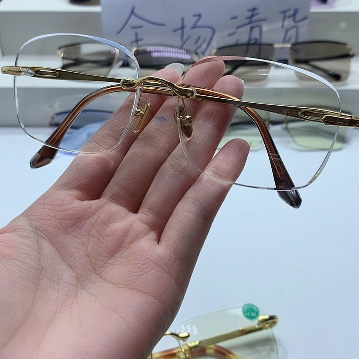 白水晶方圆款眼镜