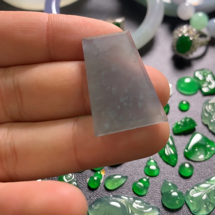 定制翡翠未镶嵌天然翡翠A货无事牌