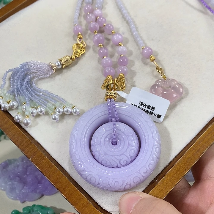 翡翠未镶嵌颈饰翡翠吊坠