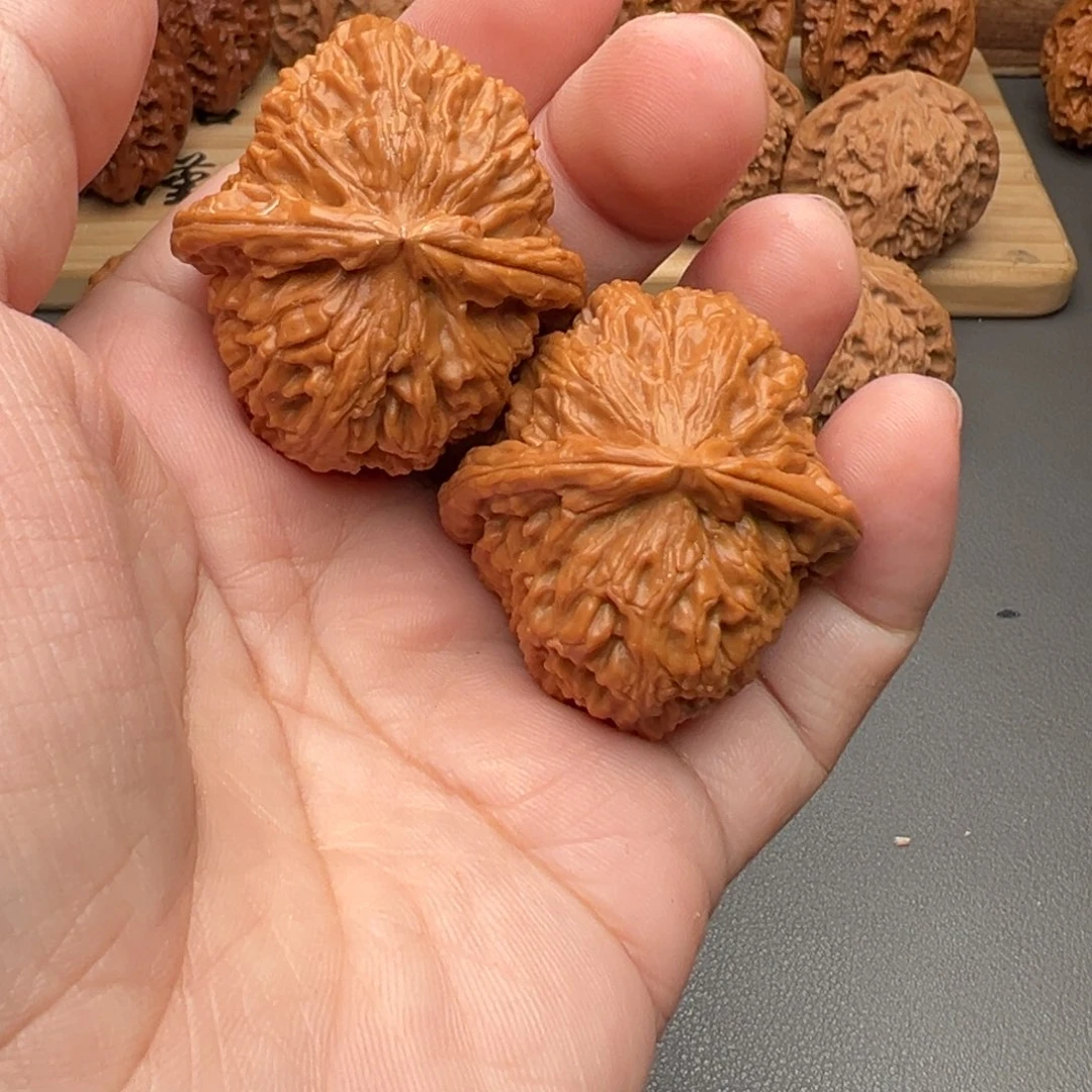 把件文玩核桃白狮子38.5