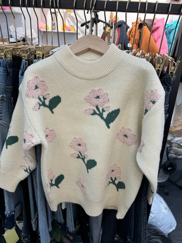 毛衣针织衫女花朵韩版童装秋冬上衣时尚小童冬款圆领加厚