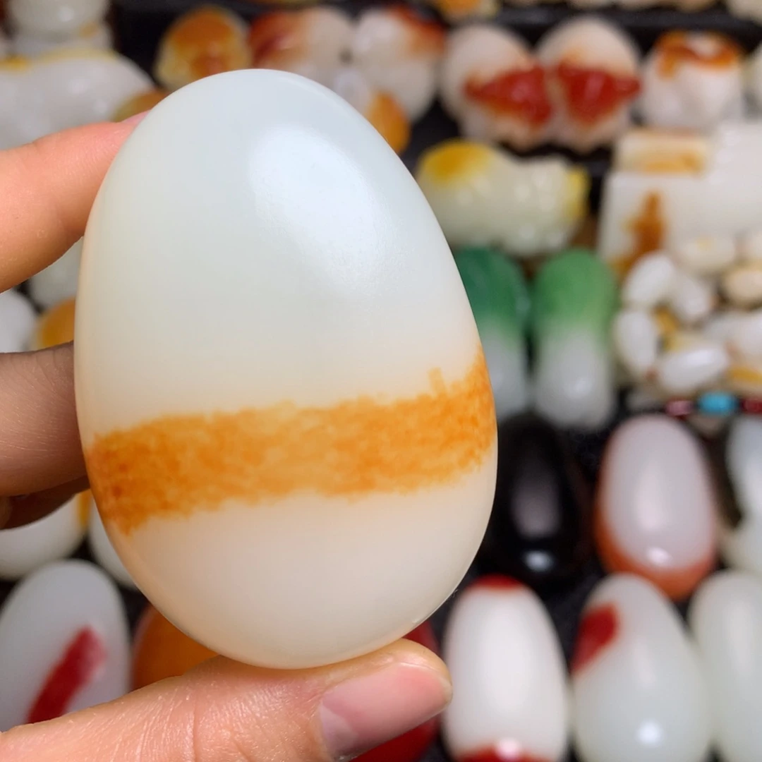 新疆戈壁石五彩石