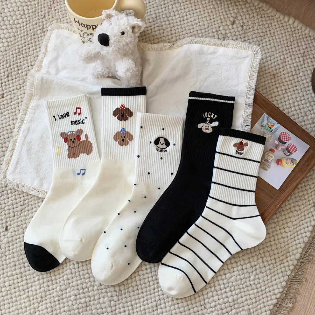 【秋季新品】袜子女秋冬中筒袜韩版条纹点点卡通可爱小狗棉袜子