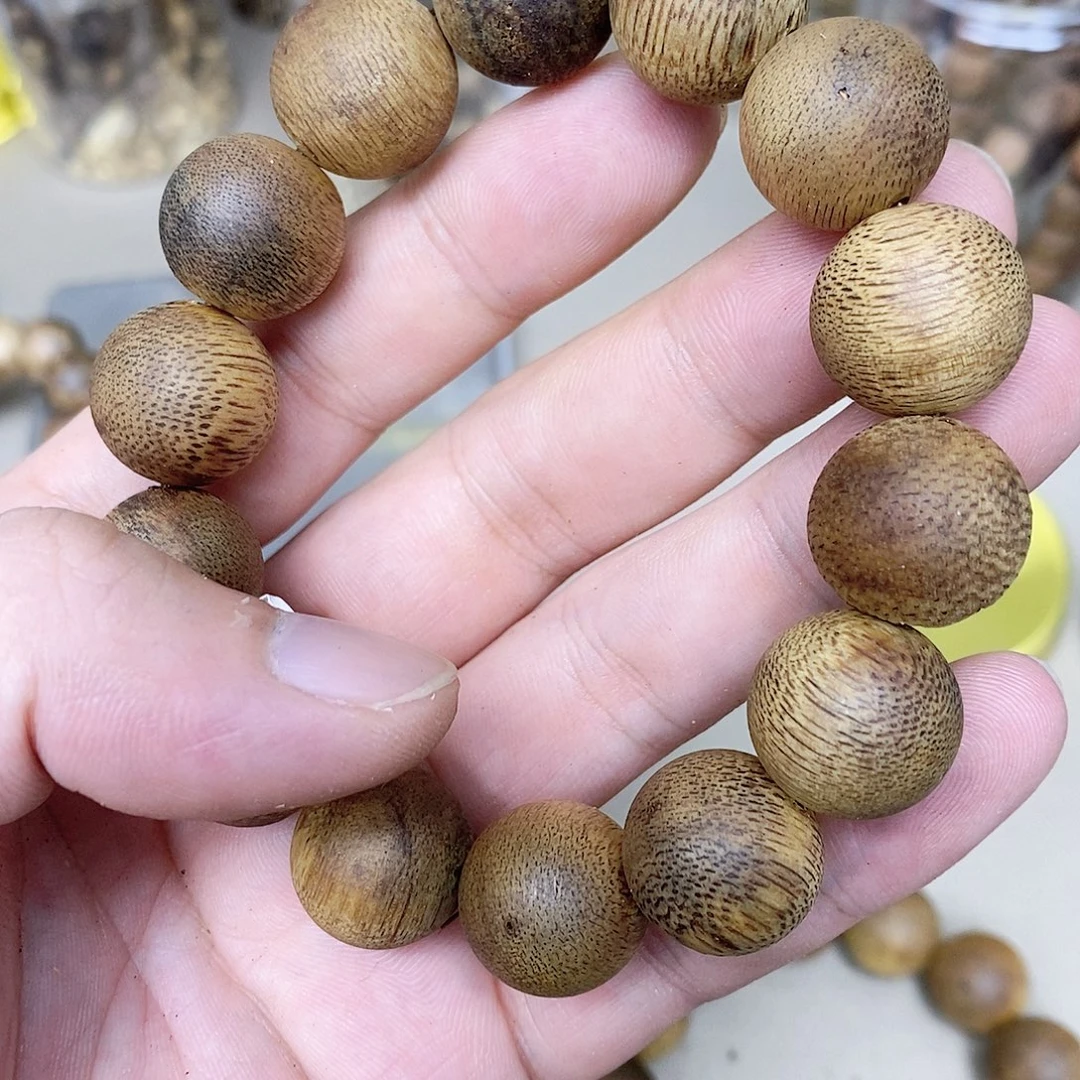 沉香沉香碎屑越南芽庄白奇1.6