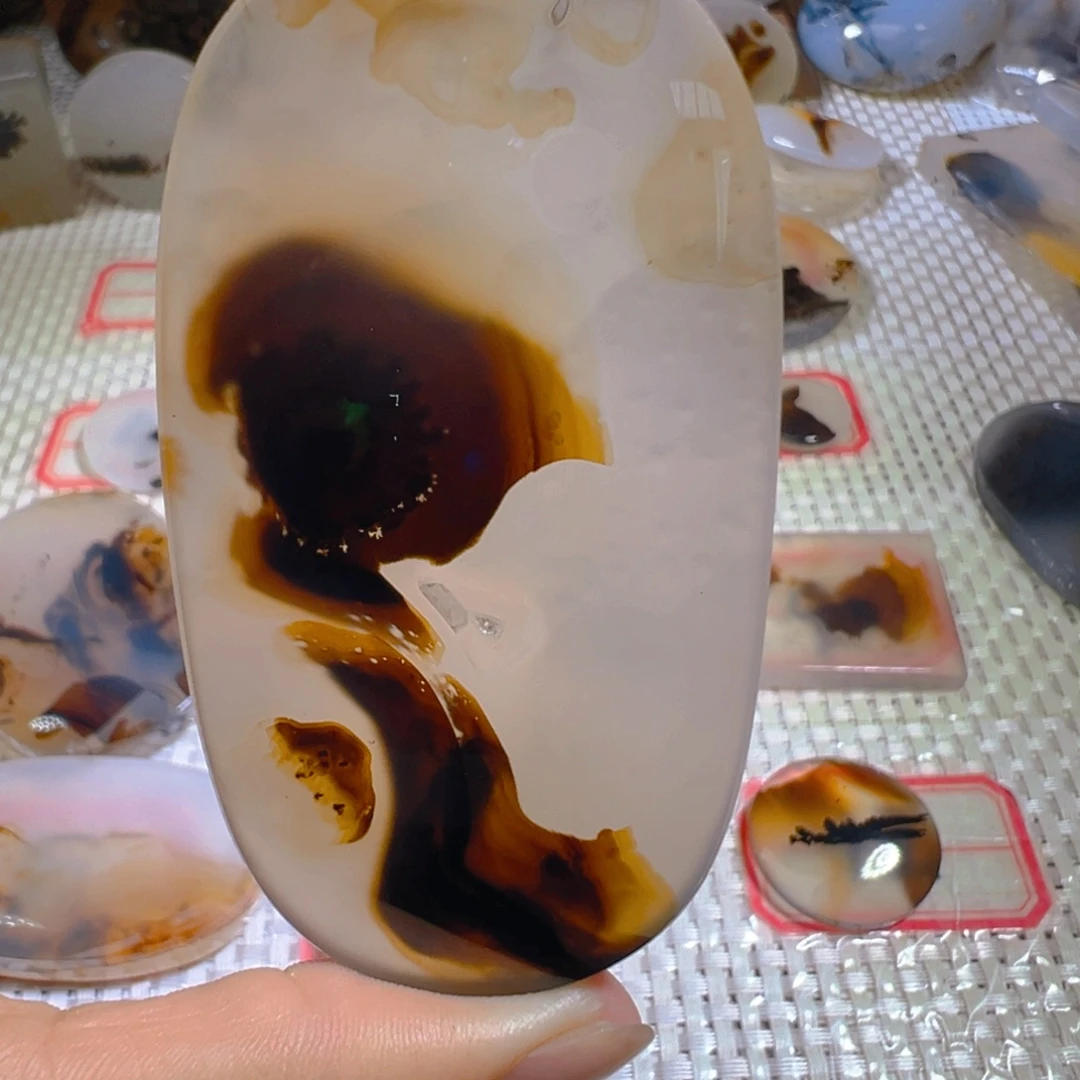 未镶嵌颈饰玛瑙/玉髓