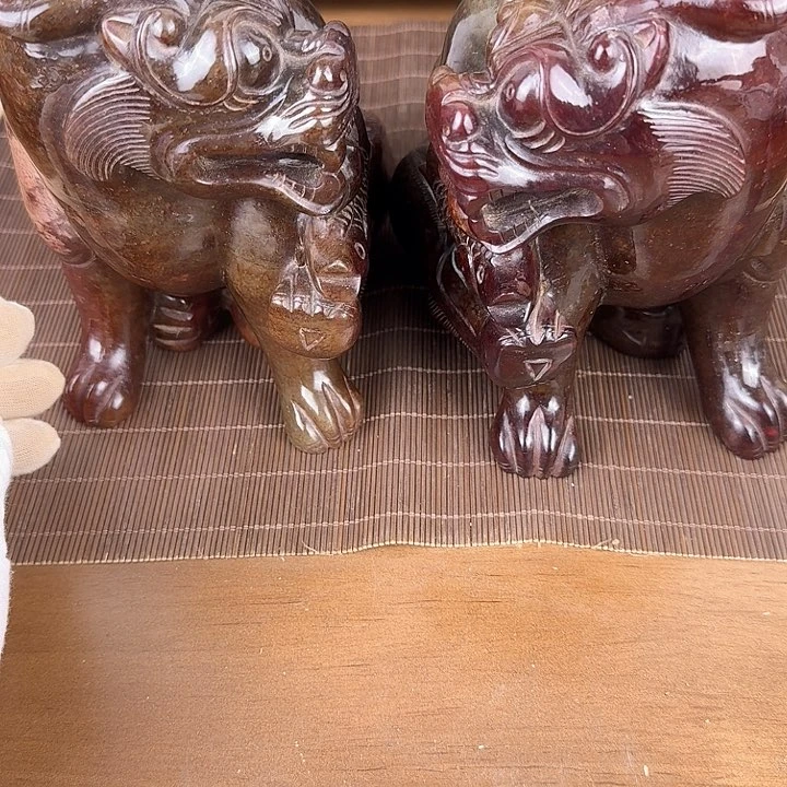 和田玉挂件未镶嵌狮**奇