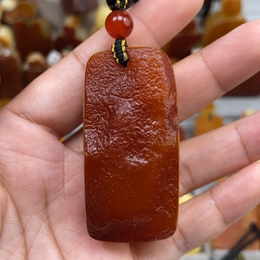 【闪购商品】琥珀颈饰未镶嵌