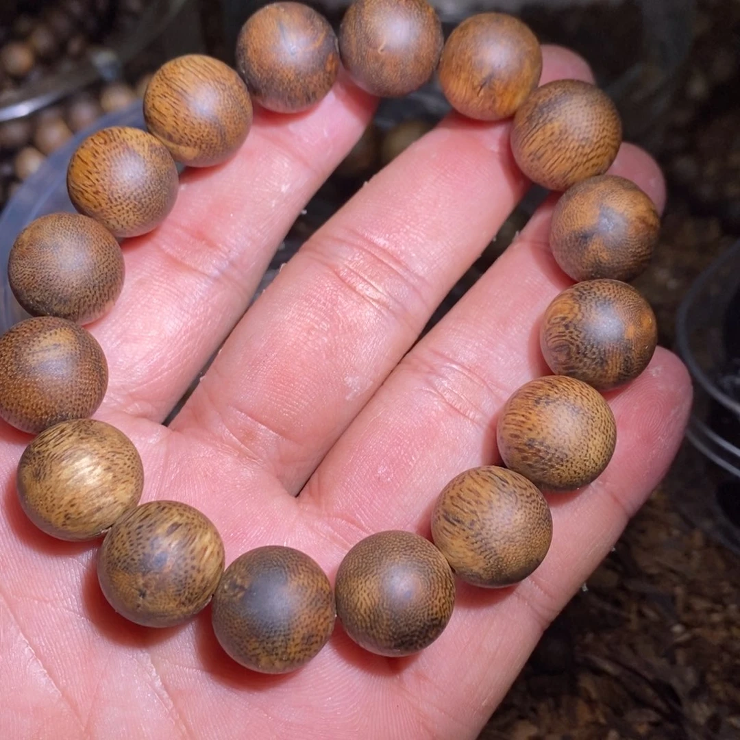 一***烟沉香手串单圈1.4沉香手串