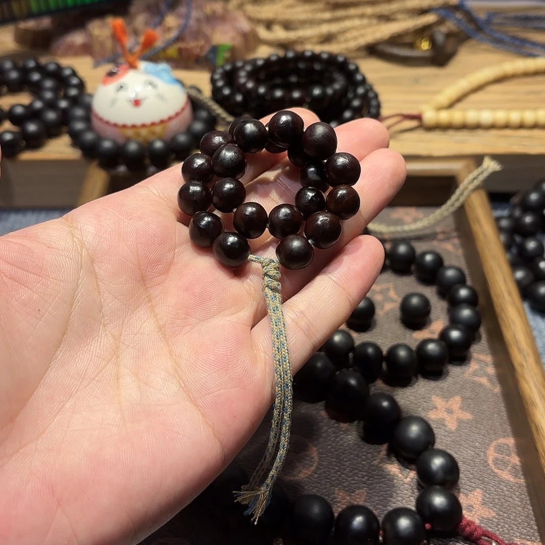 草珠菩提吊坠太**象手持